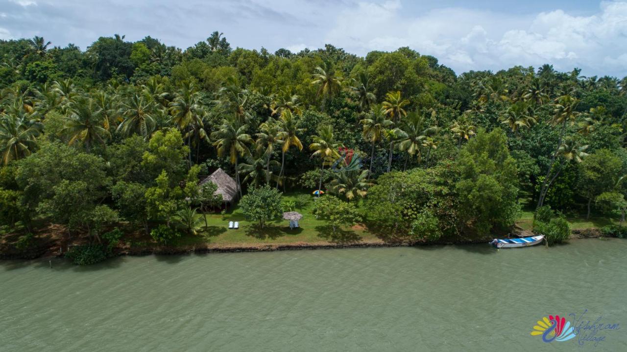 Vishram Village Varkala Exteriör bild