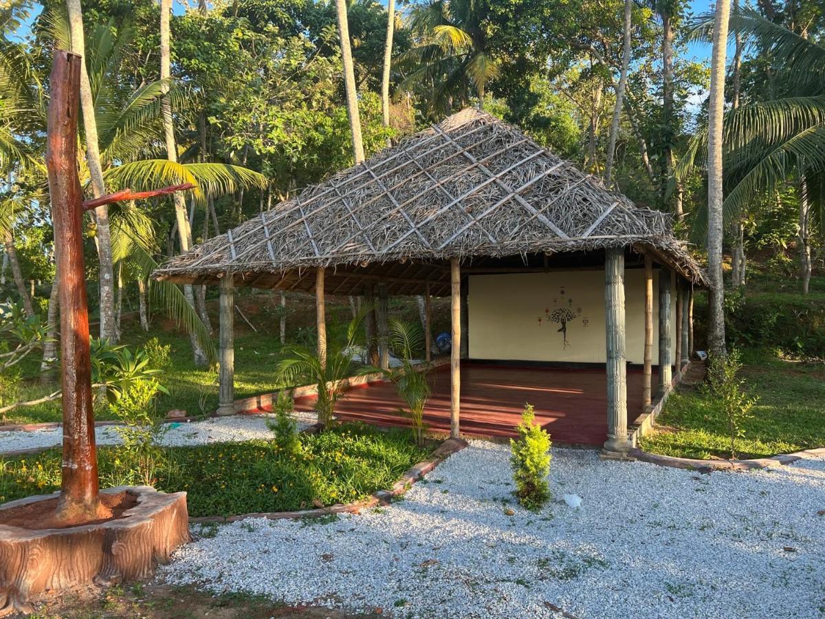 Vishram Village Varkala Exteriör bild