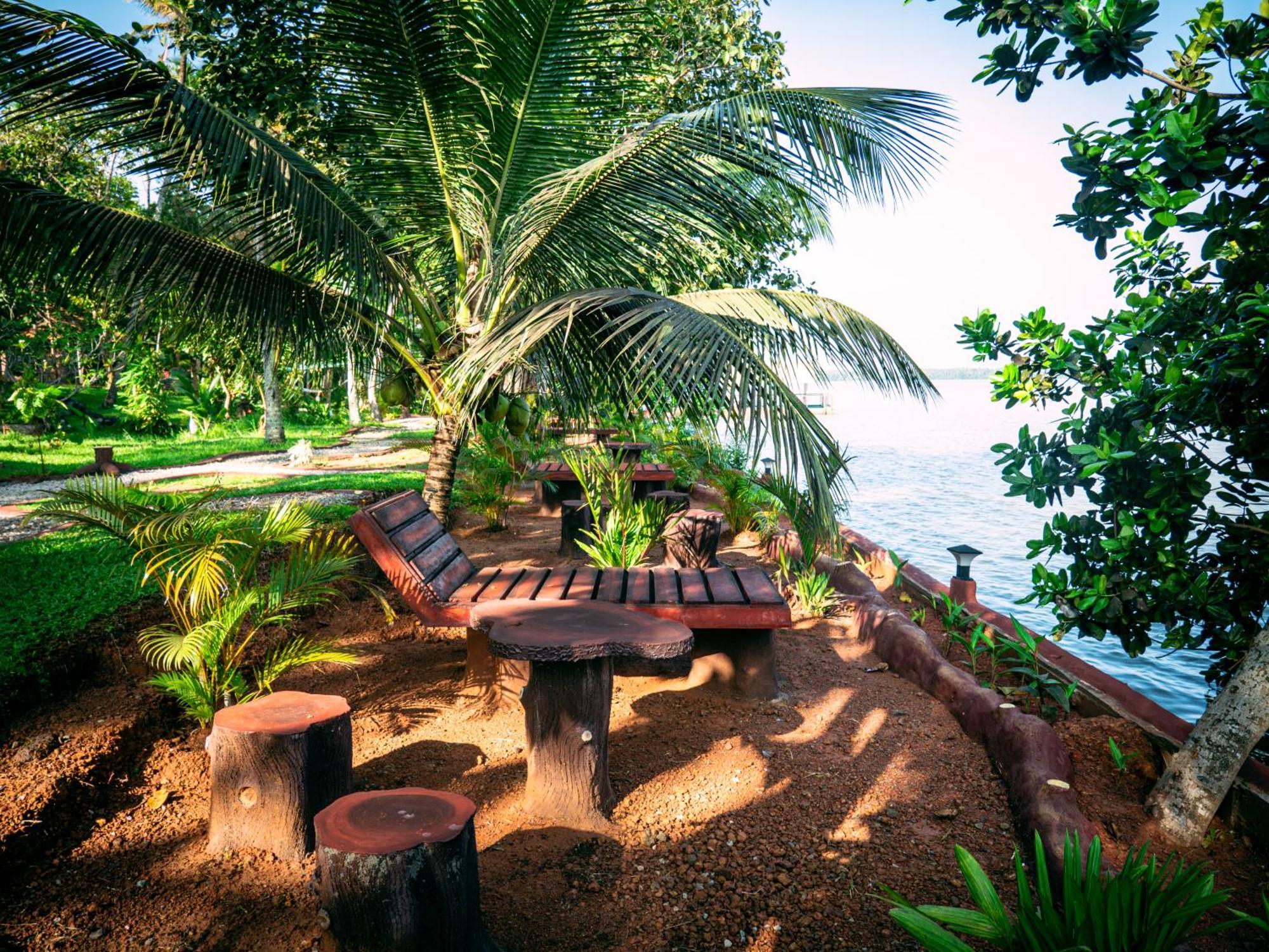 Vishram Village Varkala Exteriör bild